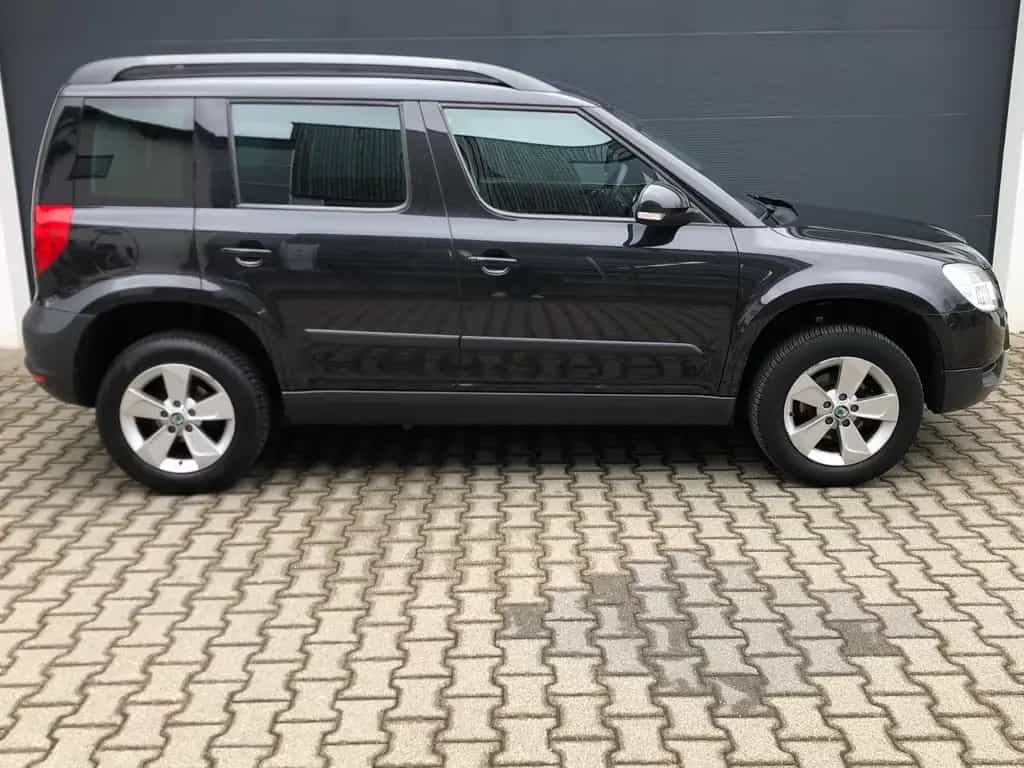 Skoda Yeti Active Plus Edition DSG PDC Klima Tempomat 06/2012-photo-3