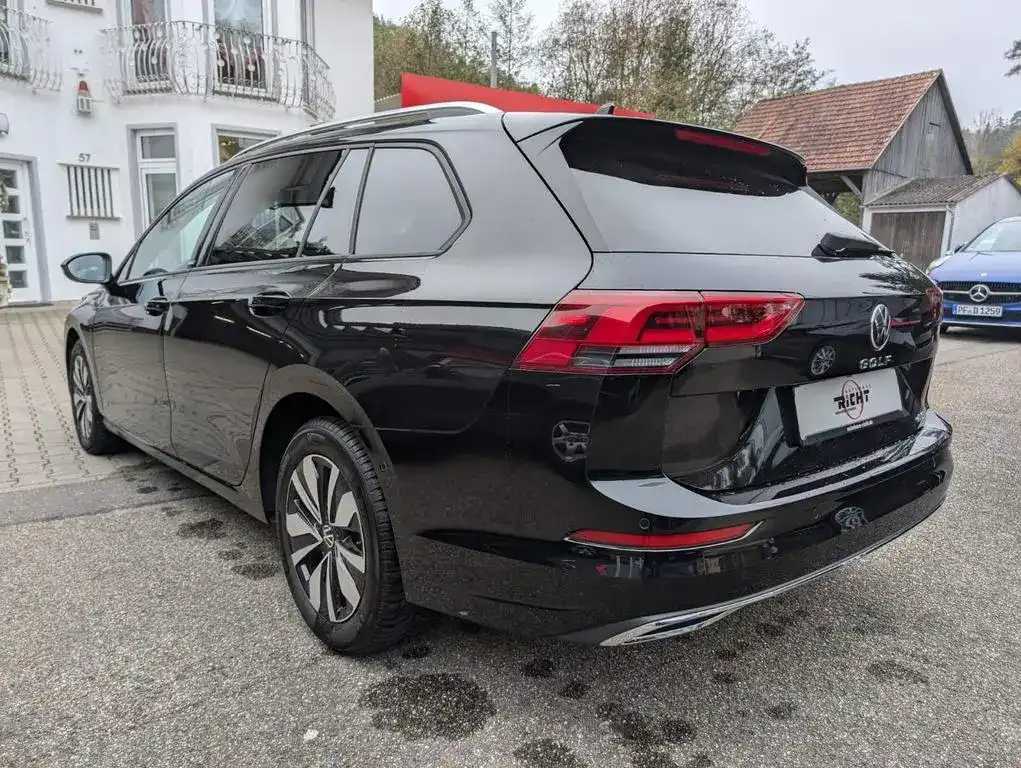 Volkswagen Golf Variant 1.5 eTSI Move DSG Navi LED LHZ ACC 01/2024-photo-4