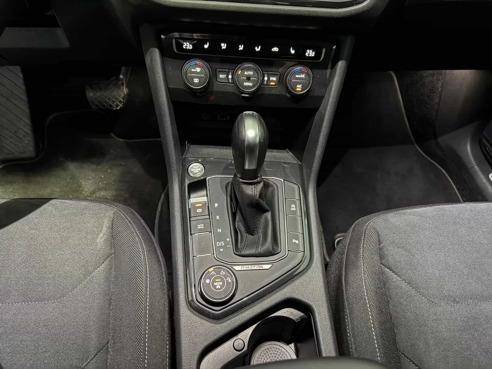 Volkswagen Tiguan Allspace 11/2020-photo-20