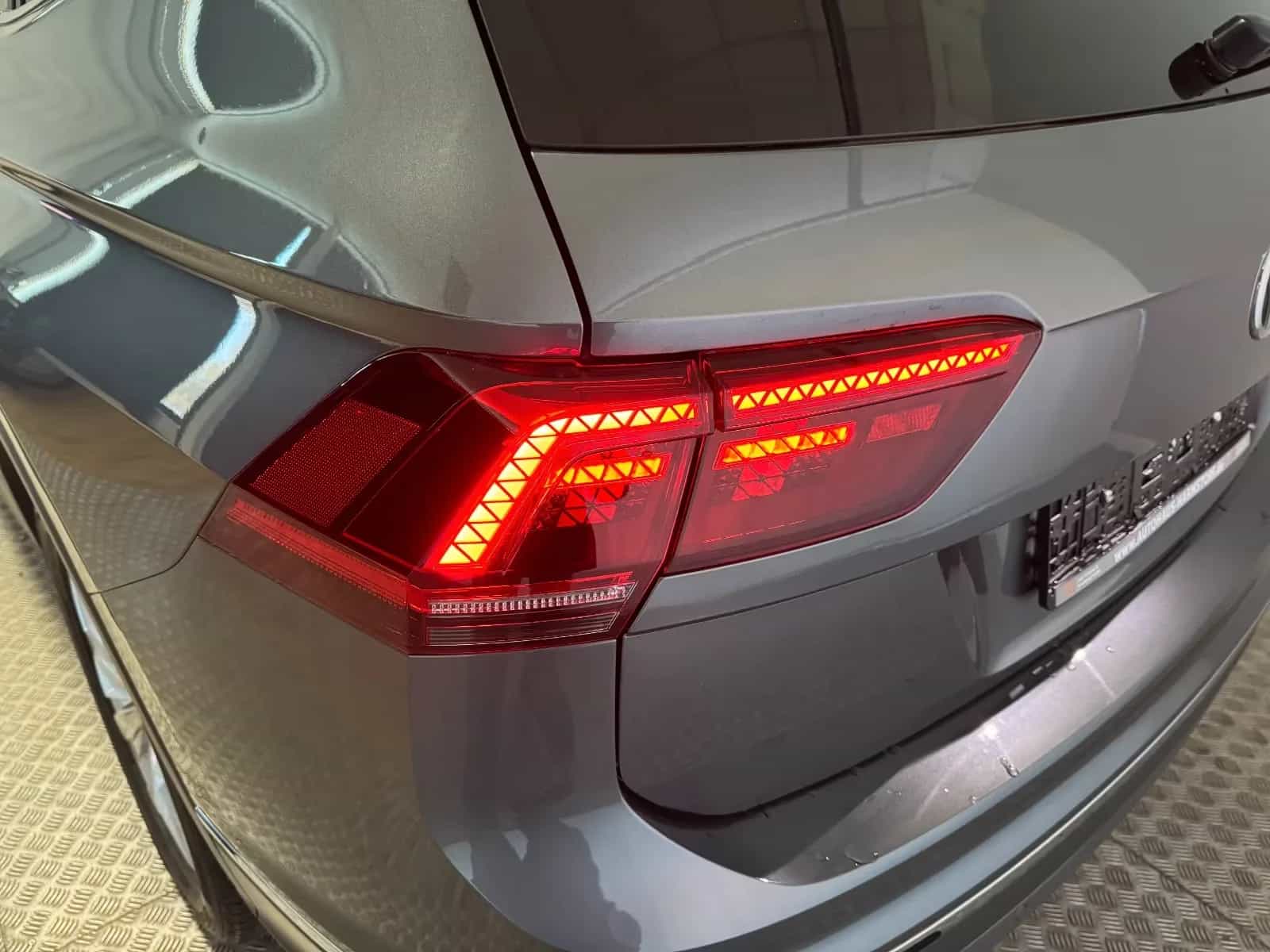 Volkswagen Tiguan Allspace 11/2020-photo-24