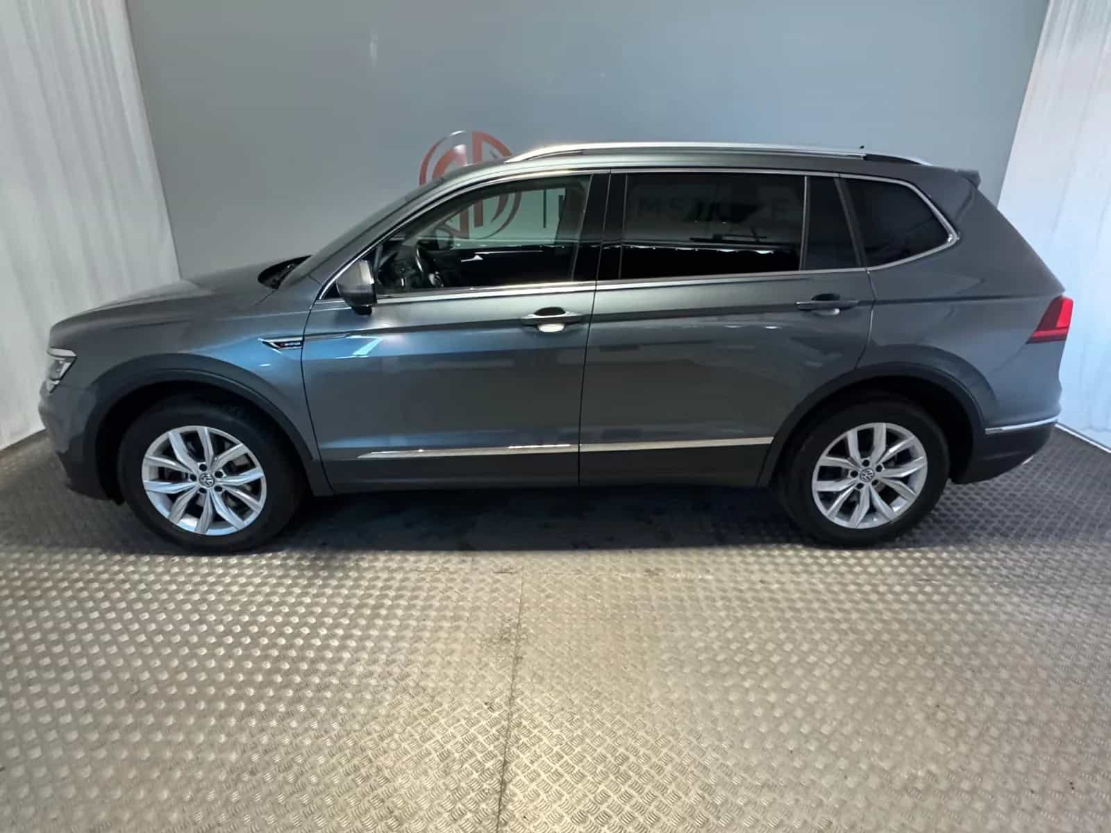 Volkswagen Tiguan Allspace 11/2020-photo-3