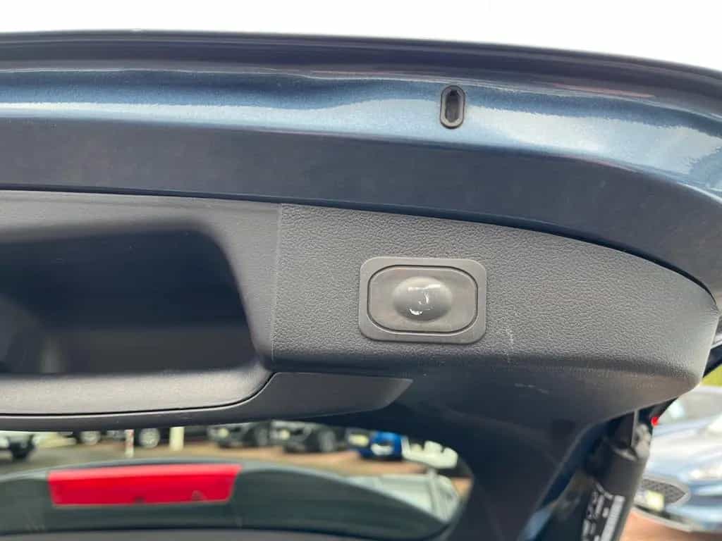 Ford Focus Turnier ST-Line X+Automatik+B&O 09/2022-photo-10