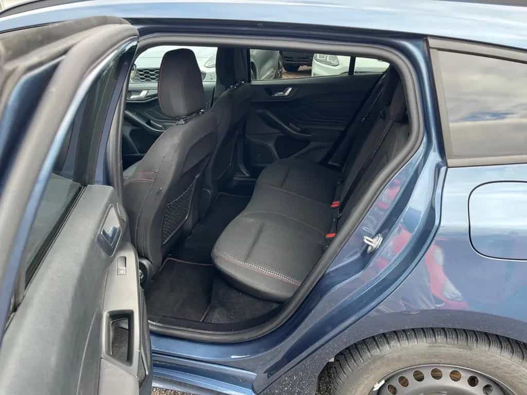 Ford Focus Turnier ST-Line X+Automatik+B&O 09/2022-photo-11