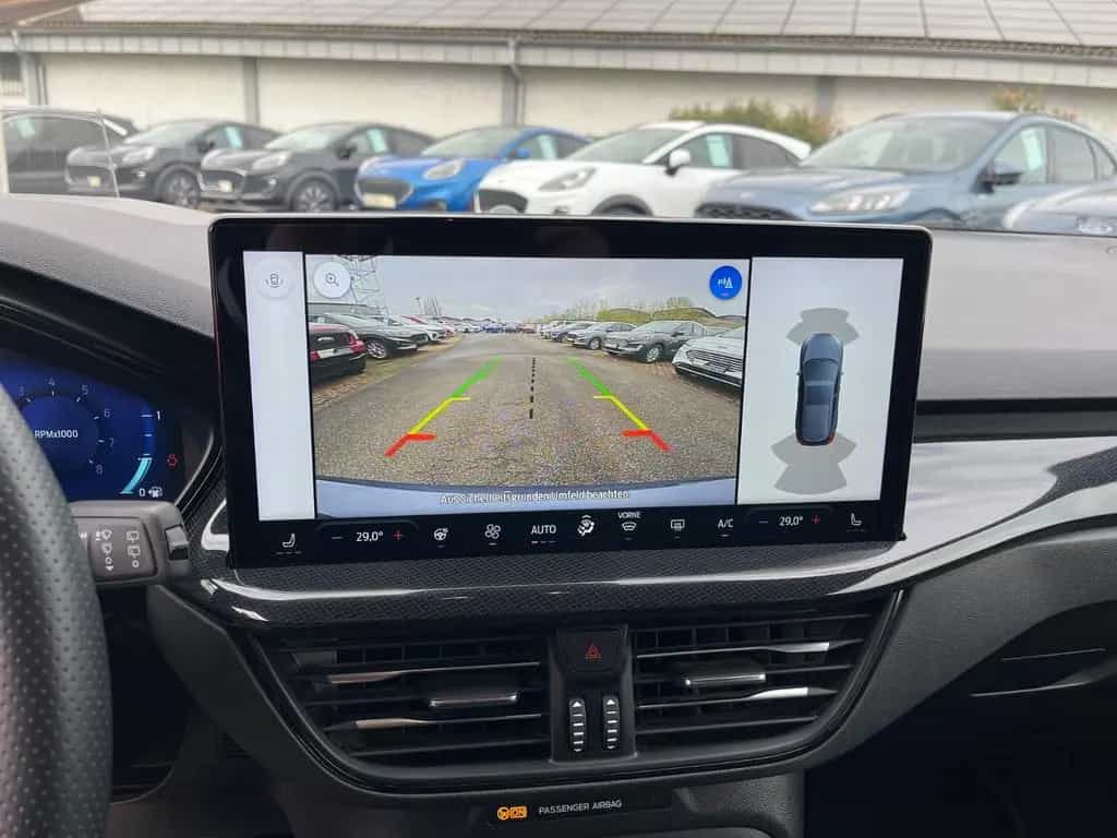 Ford Focus Turnier ST-Line X+Automatik+B&O 09/2022-photo-17