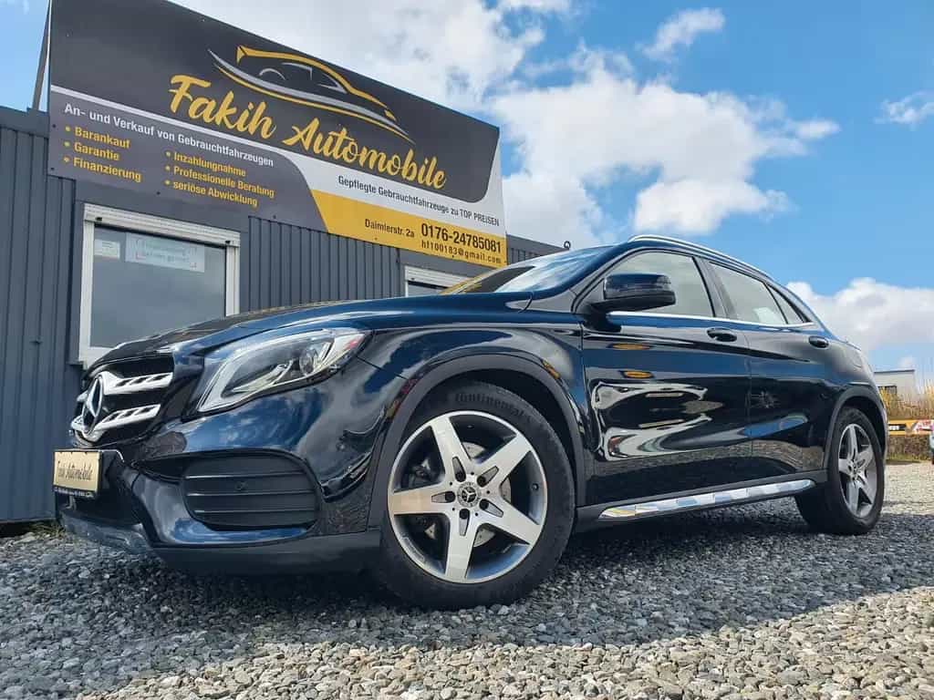 Mercedes-Benz GLA 220 4Matic AMG-Line 8fach bereift Panorama 07/2019-photo-0