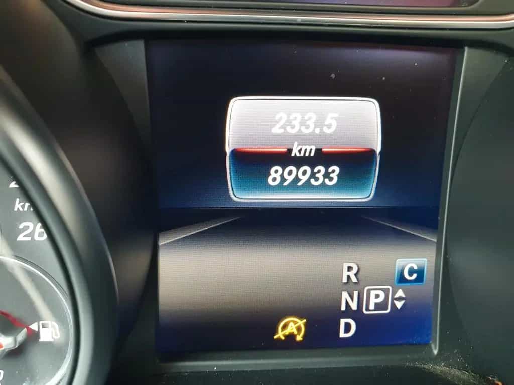 Mercedes-Benz GLA 220 4Matic AMG-Line 8fach bereift Panorama 07/2019-photo-18