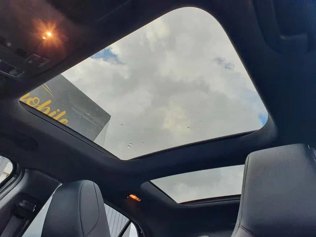 Mercedes-Benz GLA 220 4Matic AMG-Line 8fach bereift Panorama 07/2019-photo-25