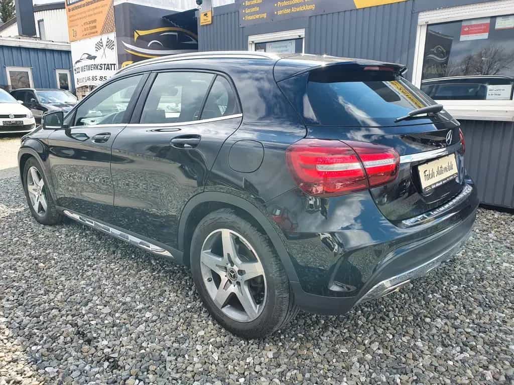 Mercedes-Benz GLA 220 4Matic AMG-Line 8fach bereift Panorama 07/2019-photo-5