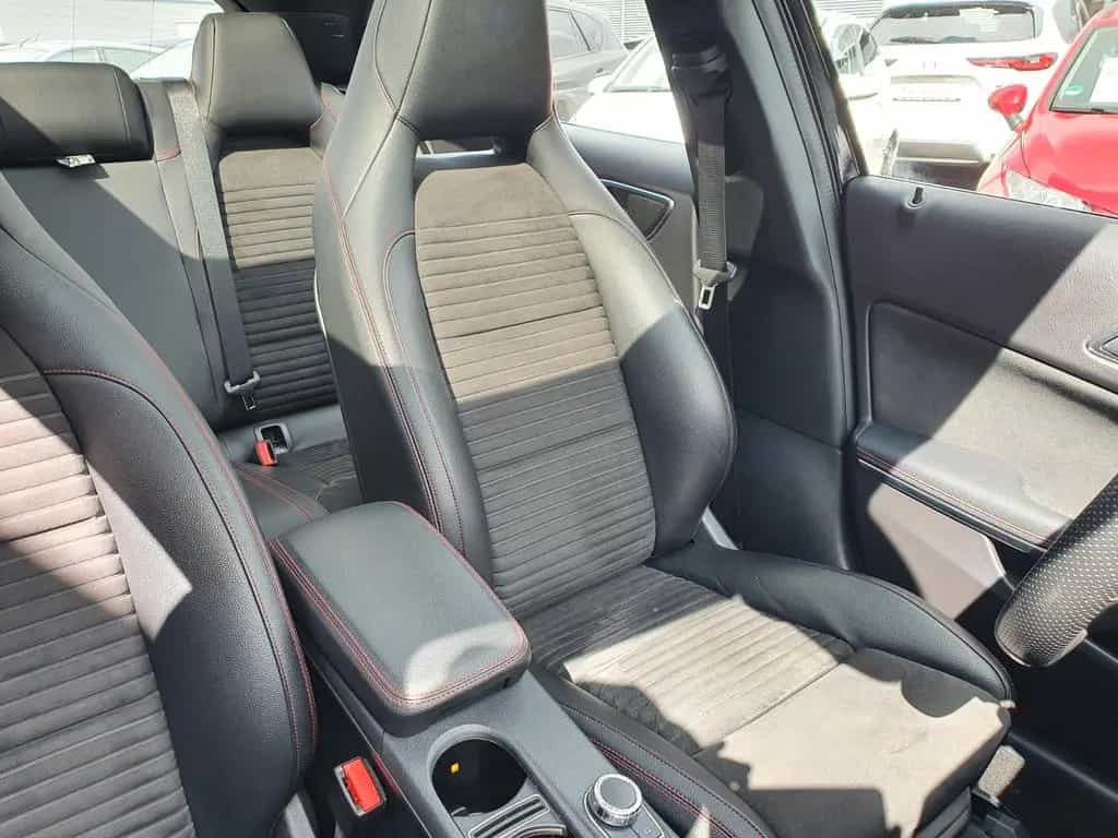 Mercedes-Benz GLA 220 4Matic AMG-Line 8fach bereift Panorama 07/2019-photo-8