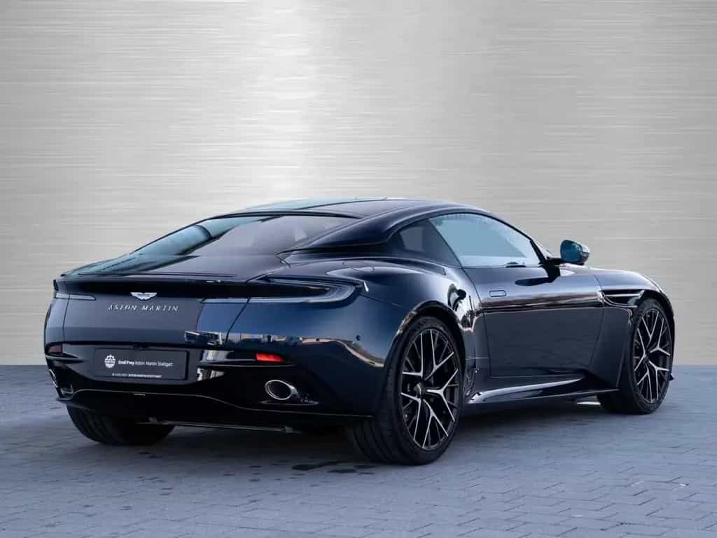 Aston Martin DB12 V8 Coupe null-photo-21