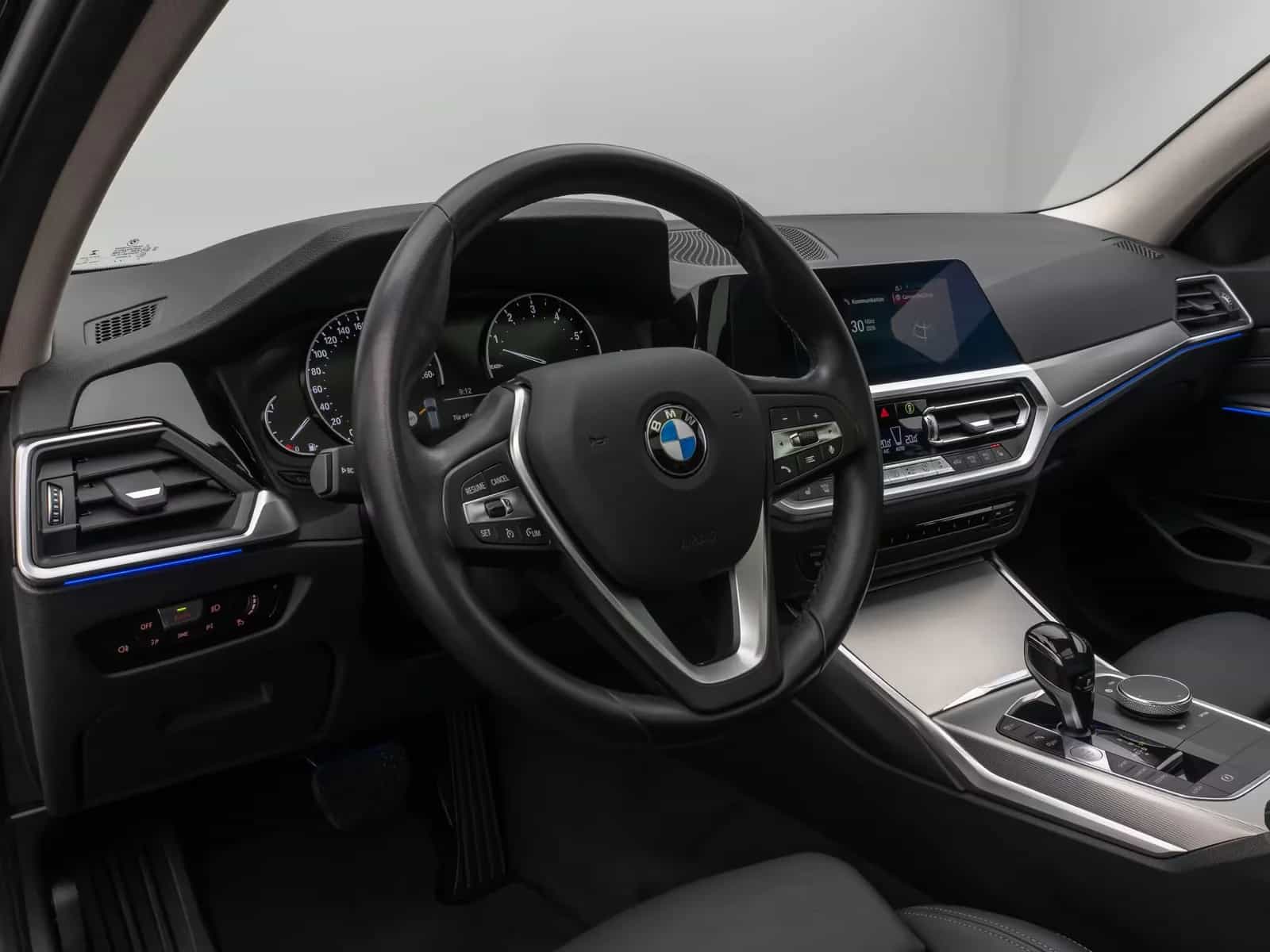 BMW 3 Series 03/2020-photo-20