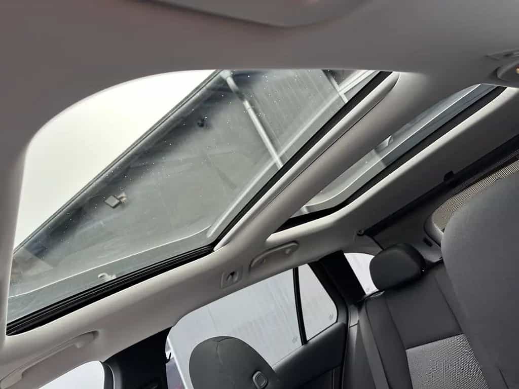 Mercedes-Benz C-Class 180 T Avantgarde NAV+LED+KAM+PANO+AHK+VCOCKPIT 12/2021-photo-15