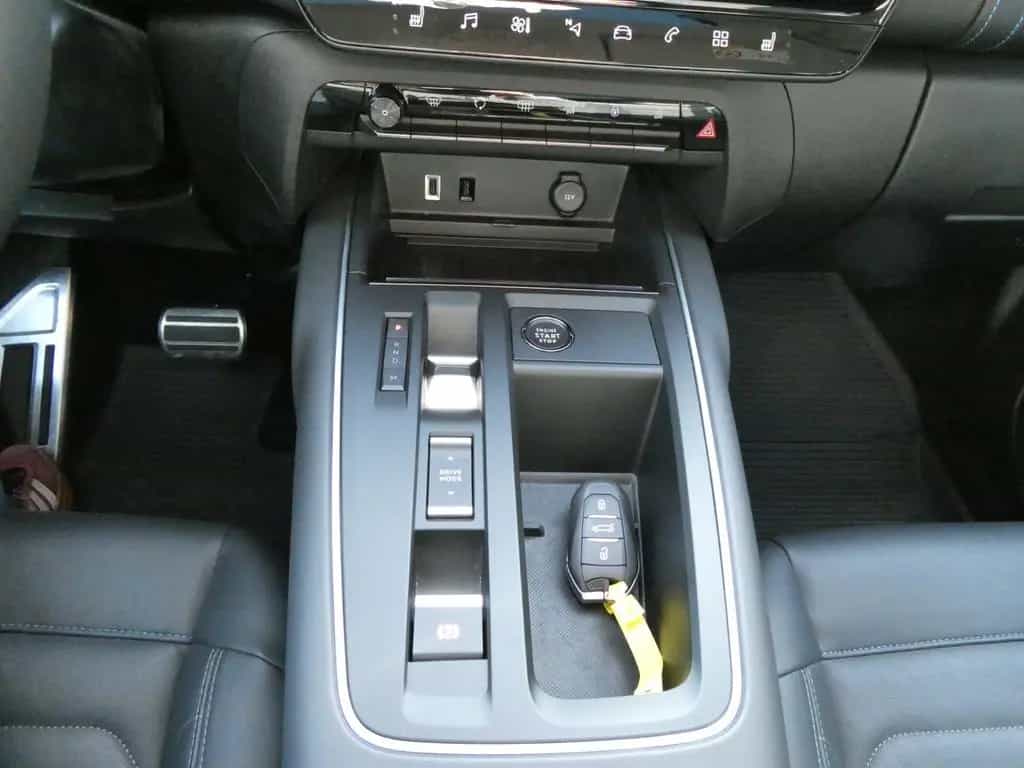 Citroën C5 Aircross Pure Tech 130 S&S EAT8 SHINE PACK 07/2022-photo-12