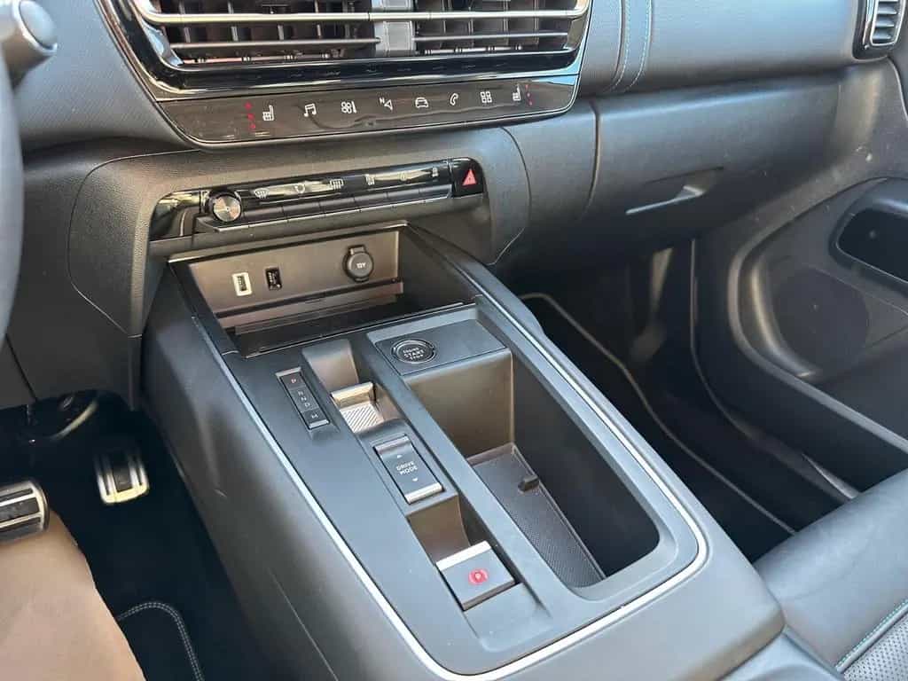 Citroën C5 Aircross Shine Pack mit AHK, Panorama, Sitzhg 01/2023-photo-17