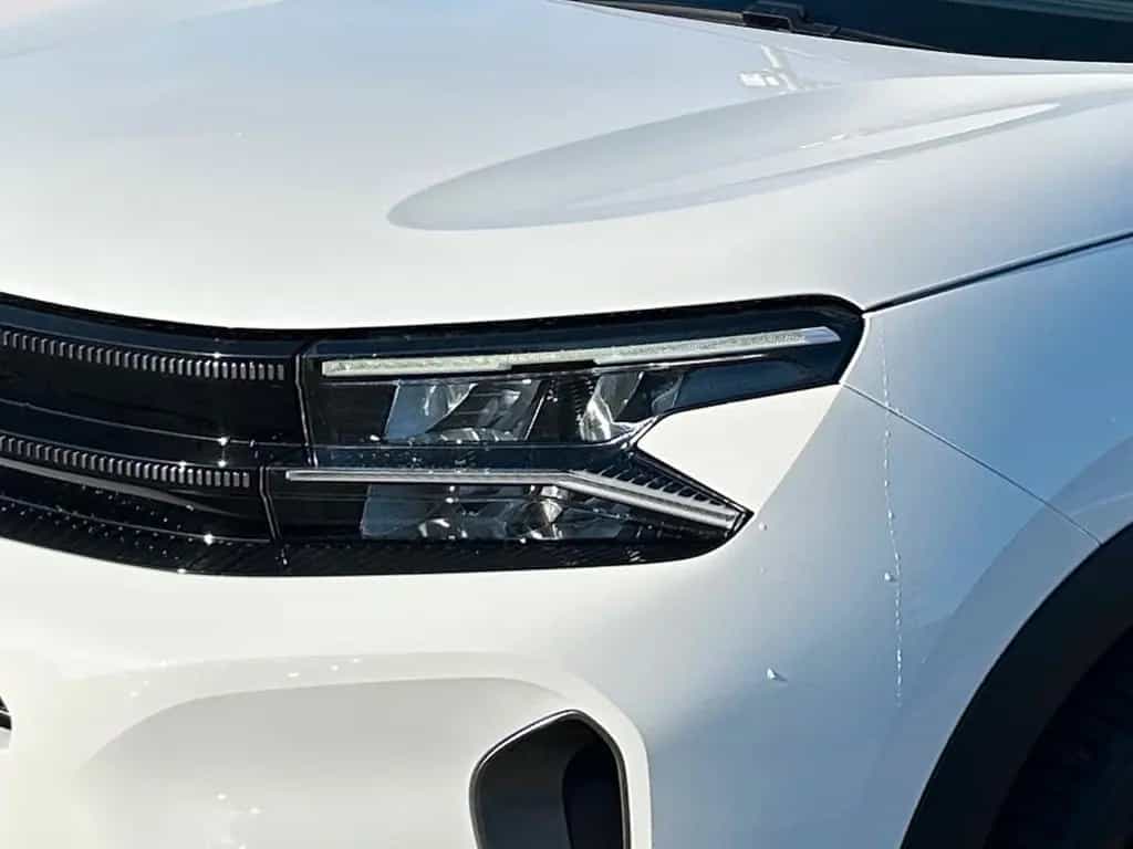 Citroën C5 Aircross Shine Pack mit AHK, Panorama, Sitzhg 01/2023-photo-4