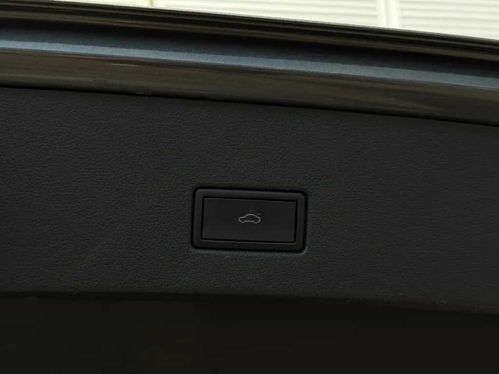 Volkswagen T-Roc R-Line Sport DSG ACC AID Navi LED Kamera 10/2021-photo-10