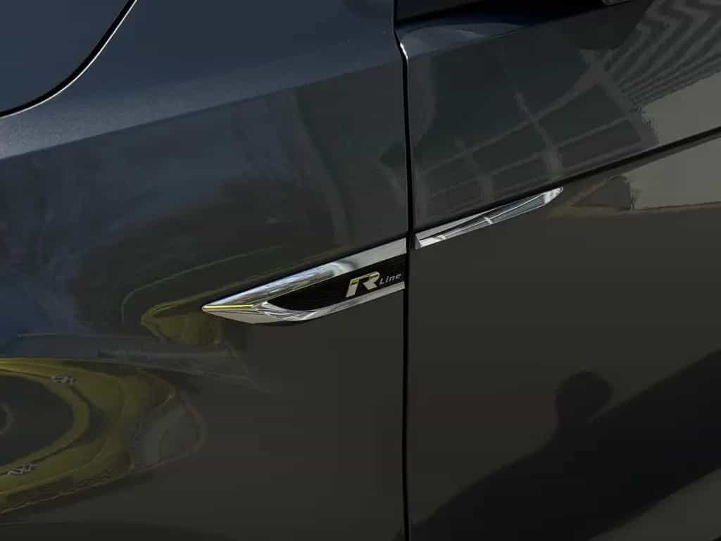 Volkswagen T-Roc R-Line Sport DSG ACC AID Navi LED Kamera 10/2021-photo-4