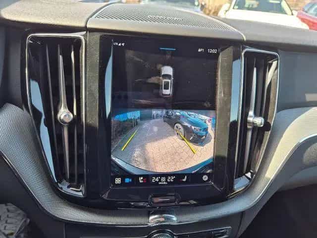 Volvo XC60 B4 D Plus Dark+HarmanKardon+Fahrerassist. 05/2023-photo-10