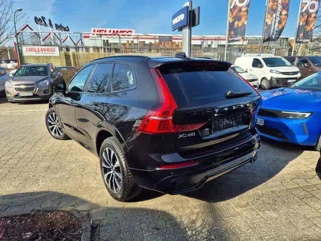 Volvo XC60 B4 D Plus Dark+HarmanKardon+Fahrerassist. 05/2023-photo-3