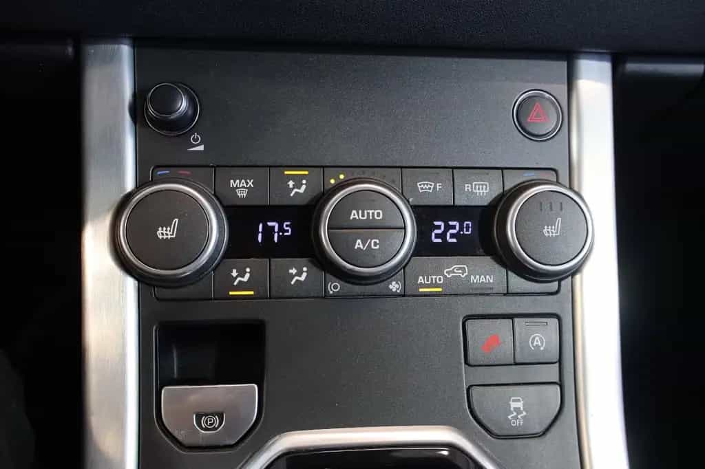 Land Rover Range Rover Rover Evoque SE TD4 Dynamic LED+PANO+AHK 02/2017-photo-8