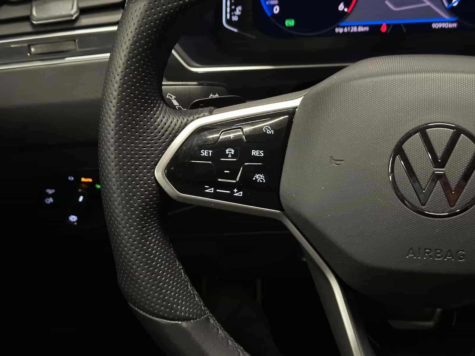 Volkswagen Tiguan Allspace 06/2021-photo-18