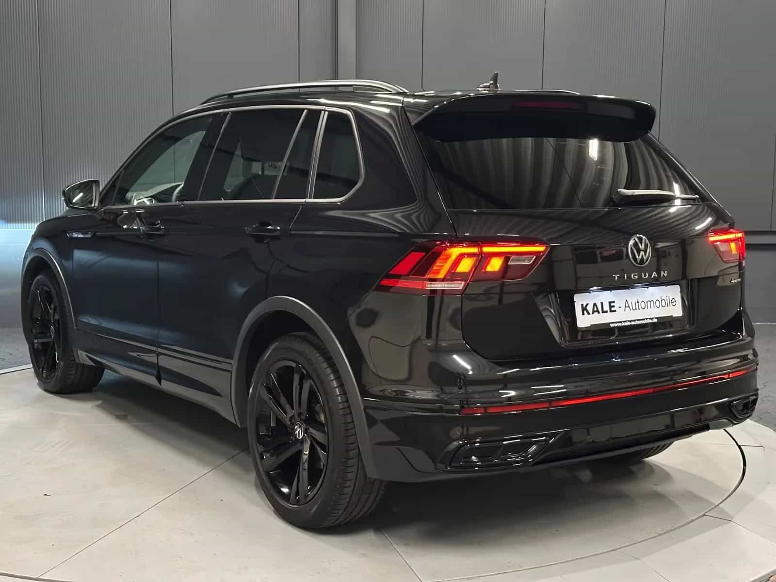 Volkswagen Tiguan Allspace 06/2021-photo-2