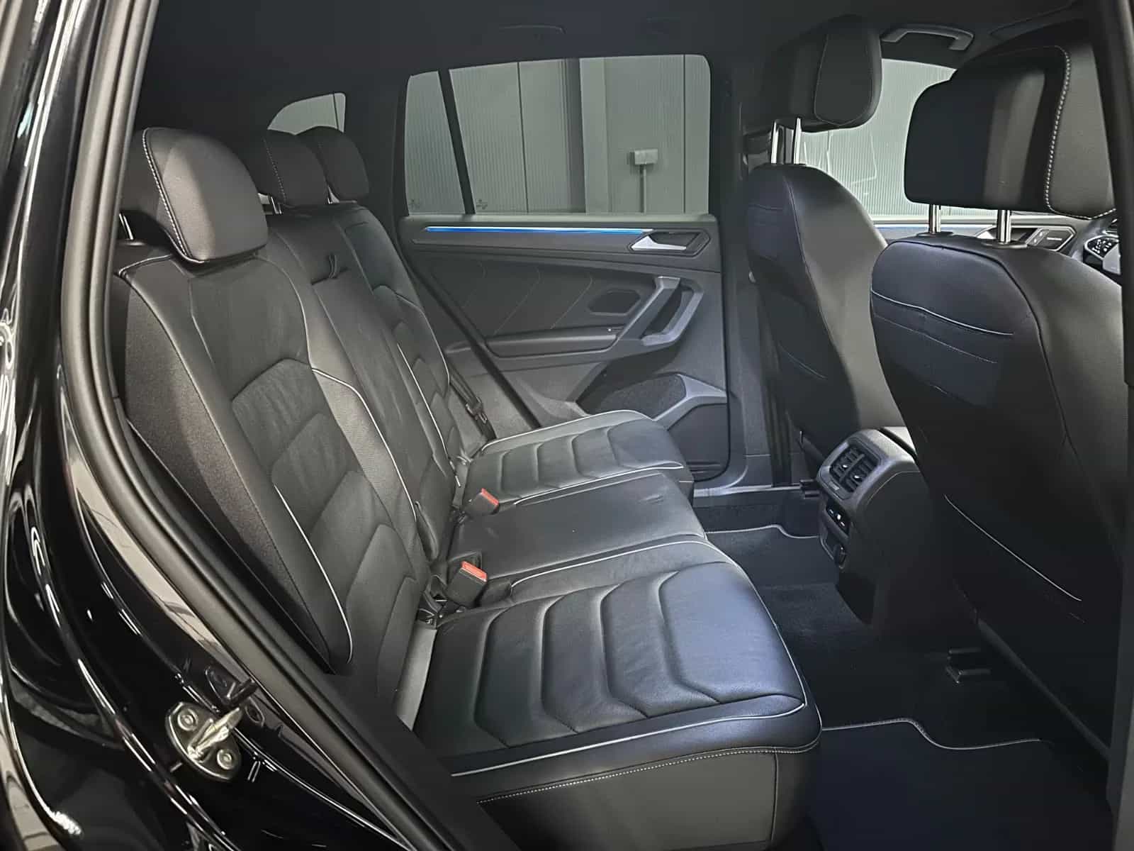 Volkswagen Tiguan Allspace 06/2021-photo-27