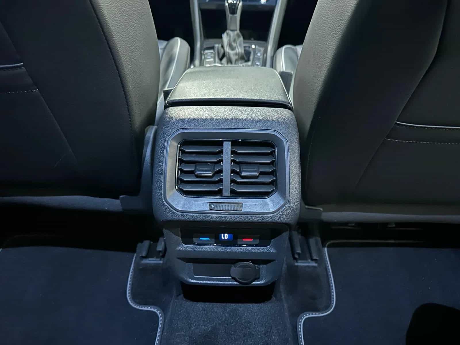 Volkswagen Tiguan Allspace 06/2021-photo-28