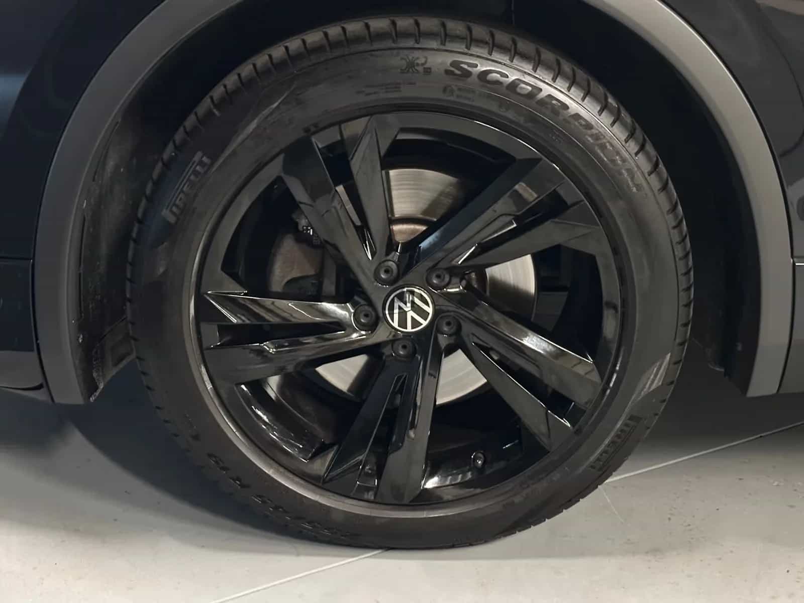 Volkswagen Tiguan Allspace 06/2021-photo-8