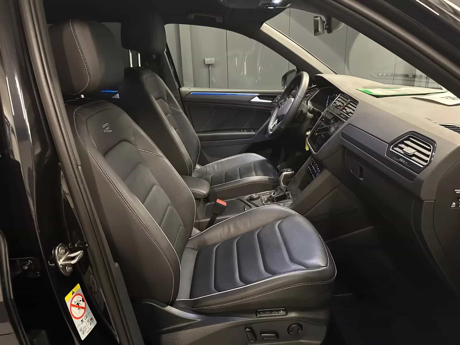 Volkswagen Tiguan Allspace 06/2021-photo-9