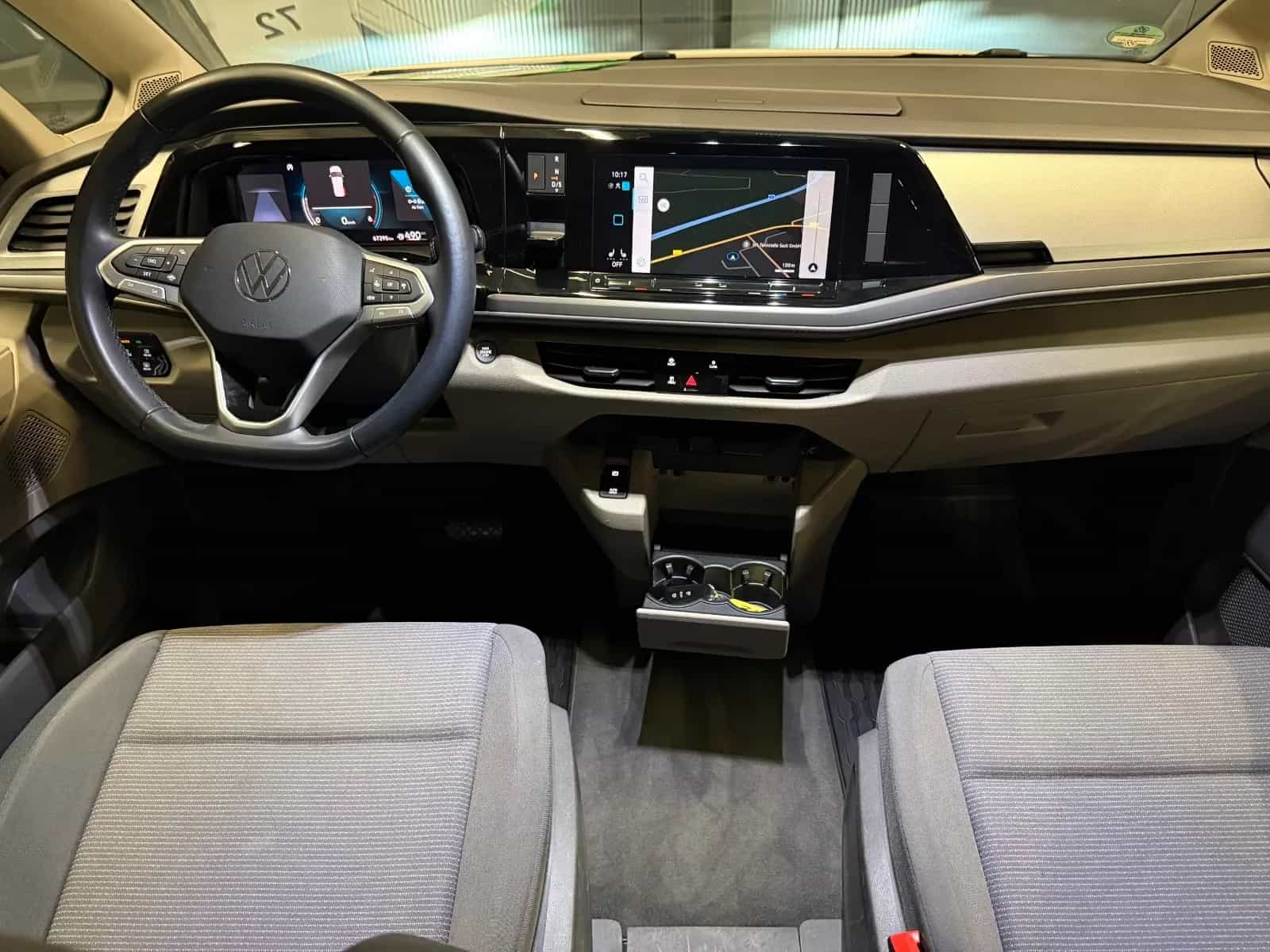 Volkswagen Transporter Multivan 11/2022-photo-14