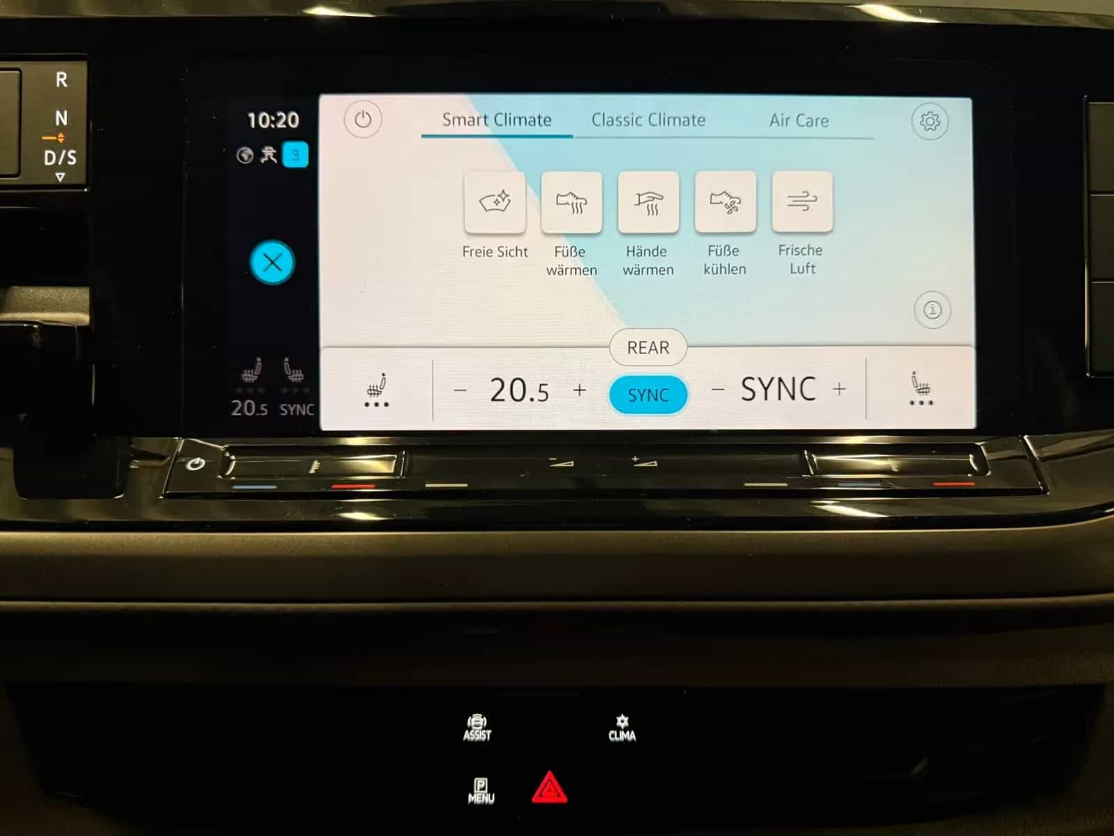 Volkswagen Transporter Multivan 11/2022-photo-19