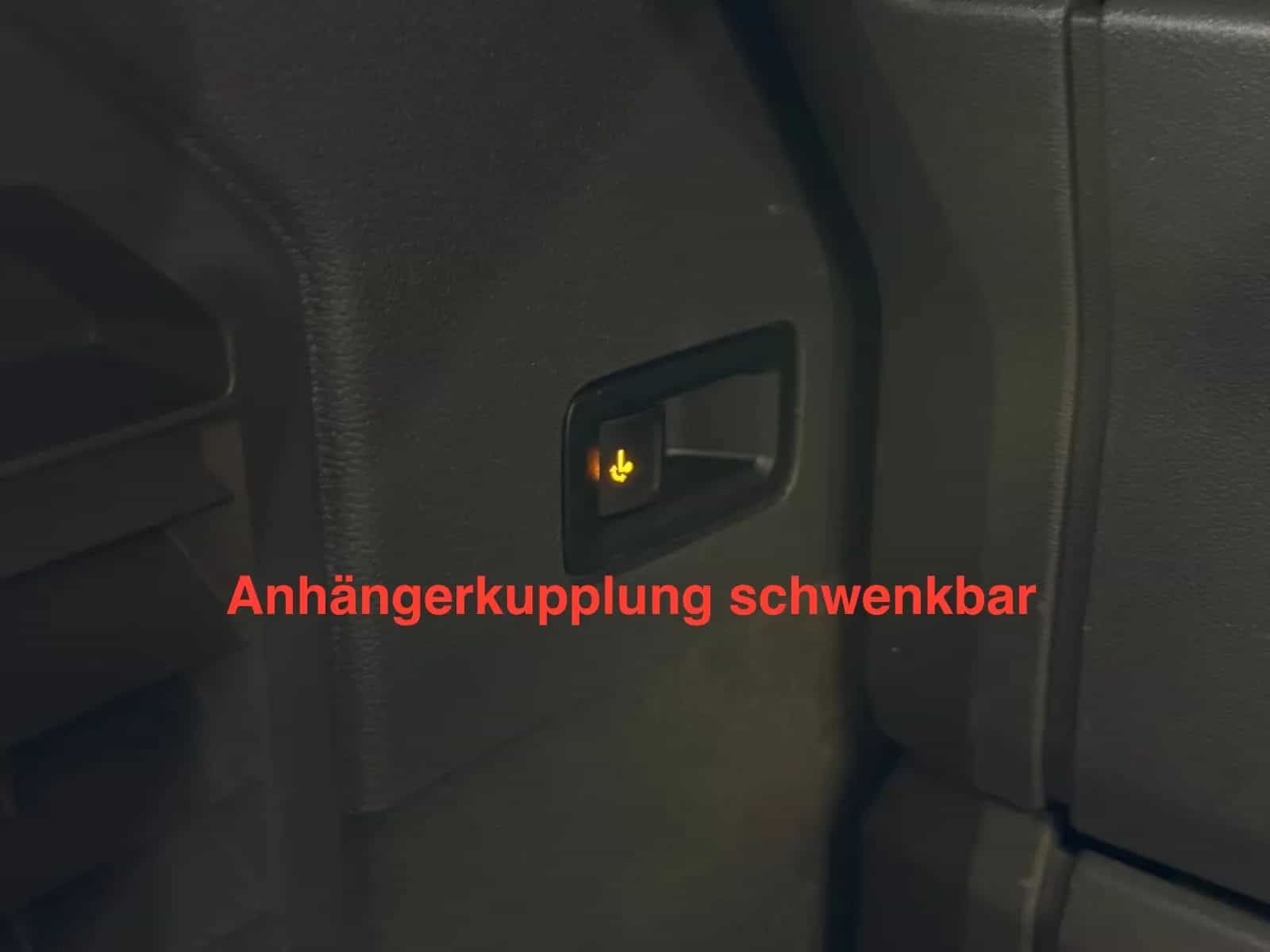 Volkswagen Transporter Multivan 11/2022-photo-30
