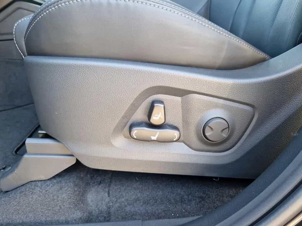 KGM Musso Grand Khan 2.2 149 kW 4WD Klima NAVI,LED,D null-photo-12