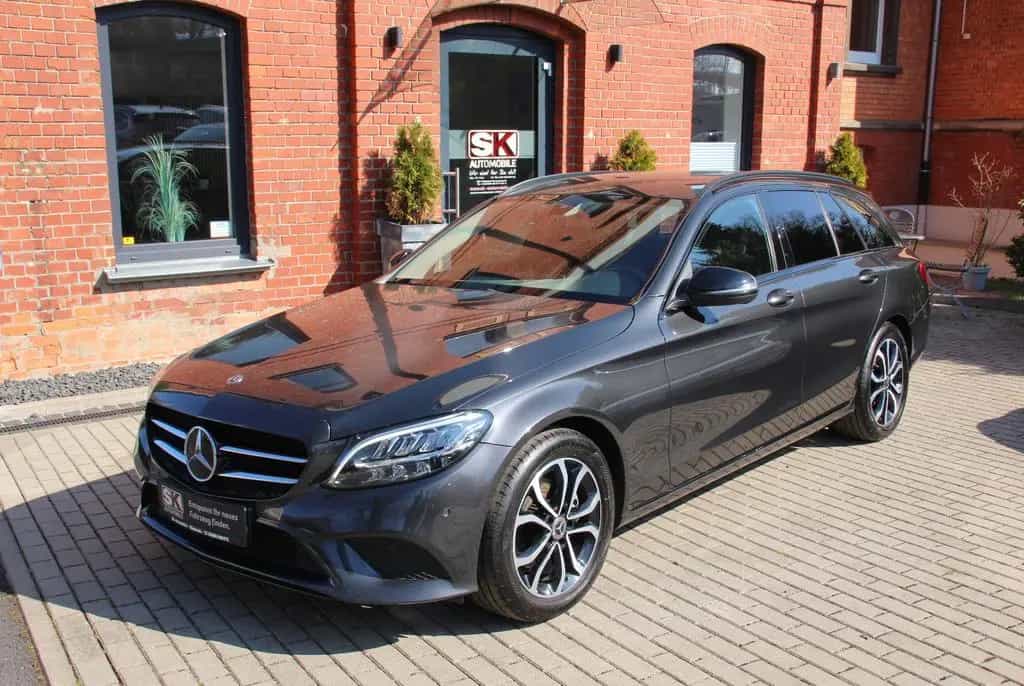 Mercedes-Benz C-Class 200 d Avantgarde LED&Navi&Leder&Kamera 11/2019-photo-0