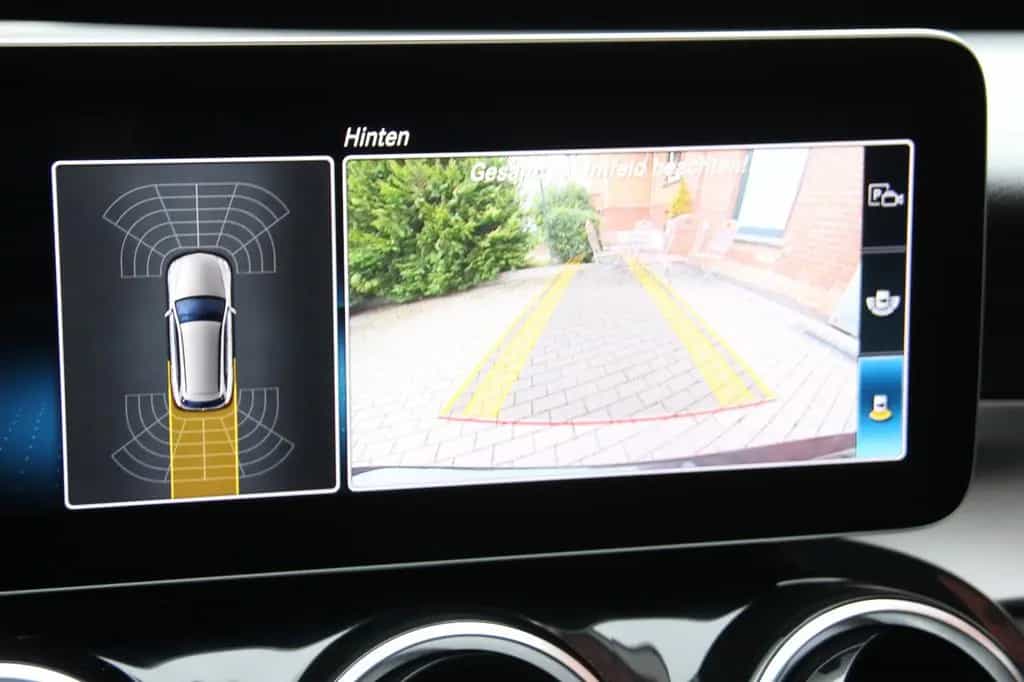 Mercedes-Benz C-Class 200 d Avantgarde LED&Navi&Leder&Kamera 11/2019-photo-18