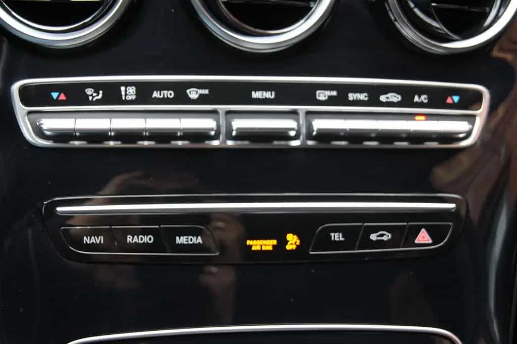 Mercedes-Benz C-Class 200 d Avantgarde LED&Navi&Leder&Kamera 11/2019-photo-22