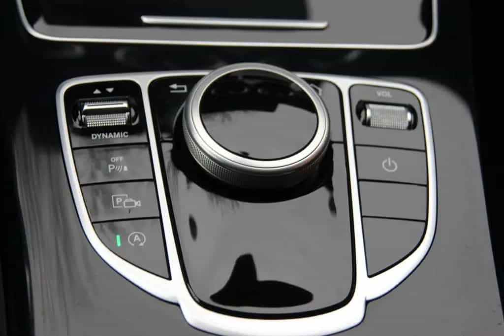 Mercedes-Benz C-Class 200 d Avantgarde LED&Navi&Leder&Kamera 11/2019-photo-23