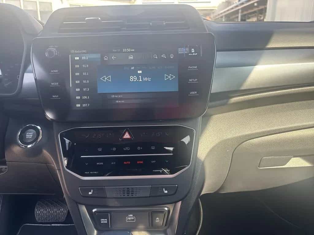 KGM Tivoli LUX 2WD Automatik,LED,PDC, RFK,DAB,NAVI,S null-photo-10