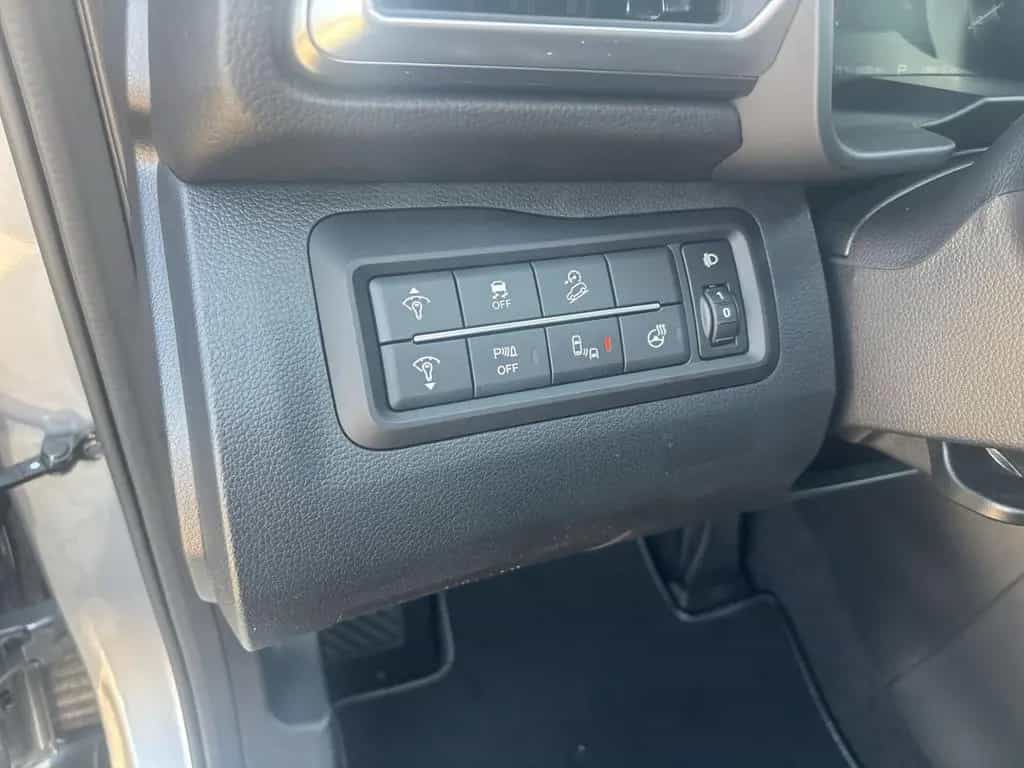 KGM Tivoli LUX 2WD Automatik,LED,PDC, RFK,DAB,NAVI,S null-photo-7