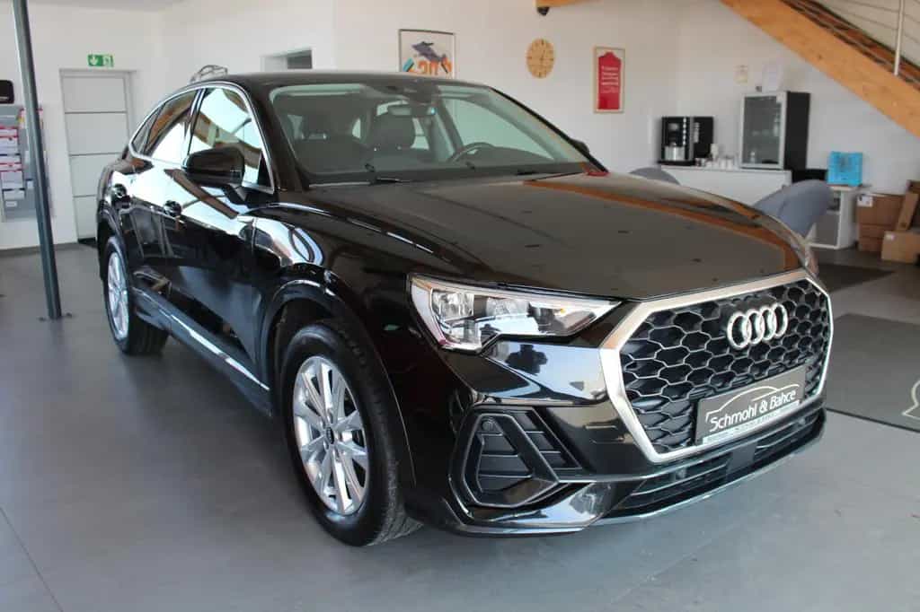 Audi Q3 Sportback 35 TFSI S tronic*NAVI*LED*VIRT* 10/2021-photo-2