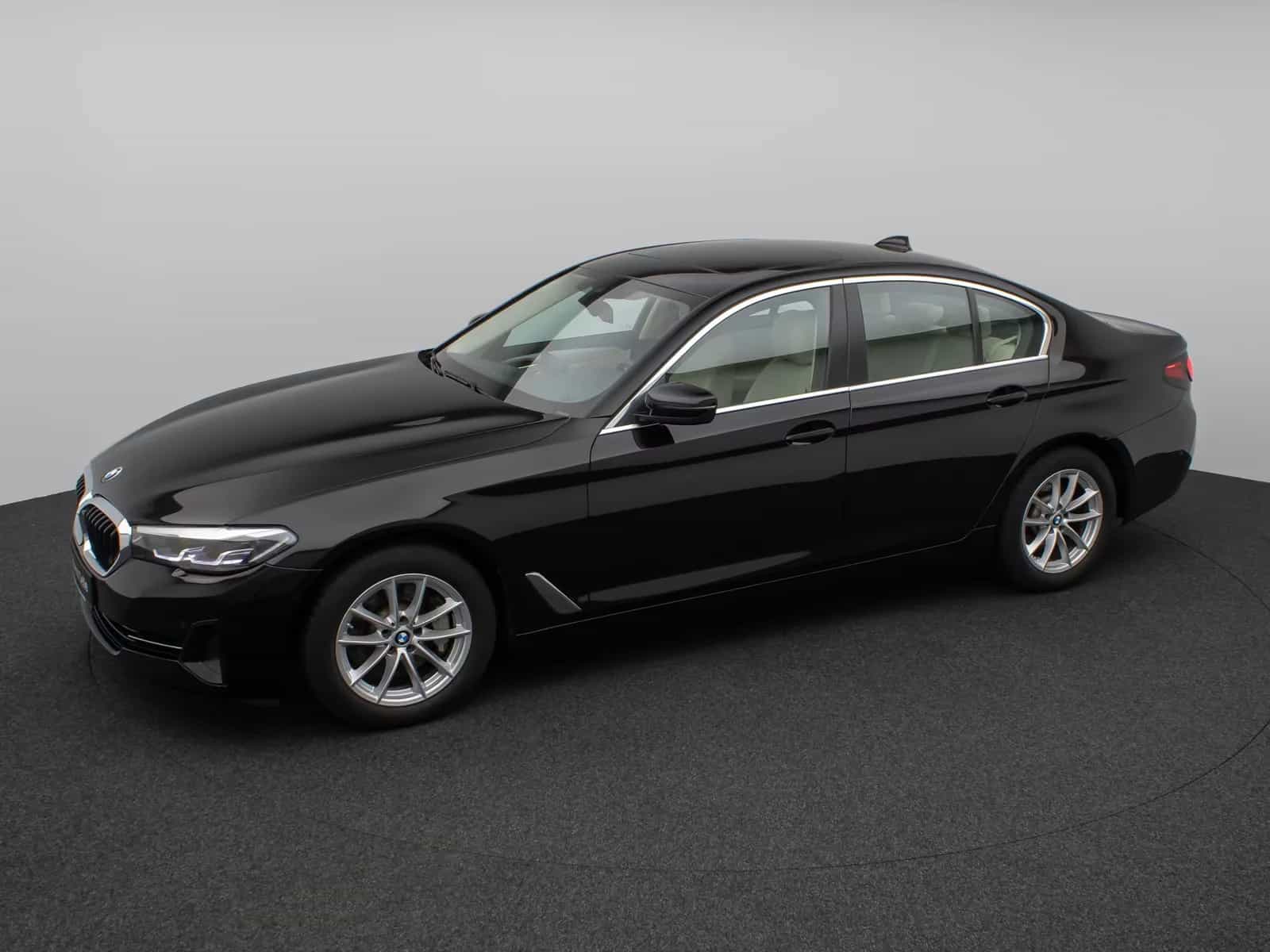 BMW 5 Series 12/2021-photo-11