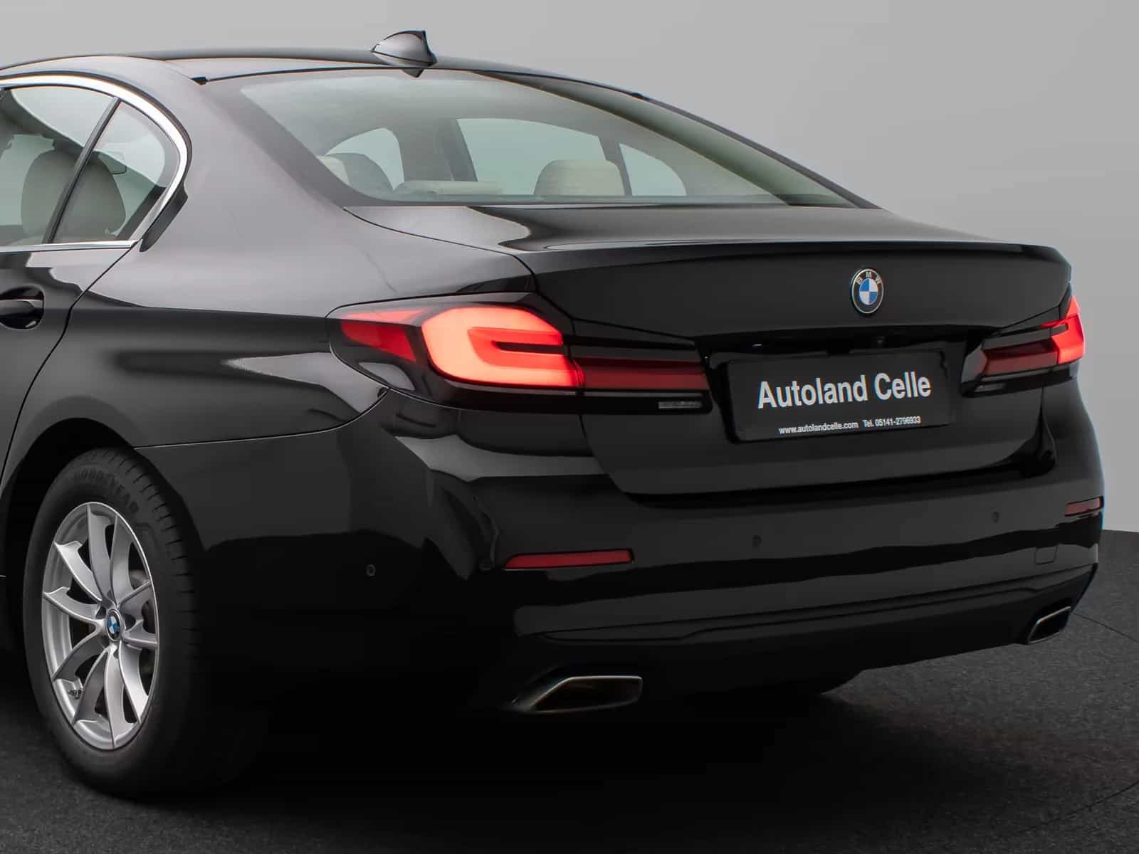 BMW 5 Series 12/2021-photo-15
