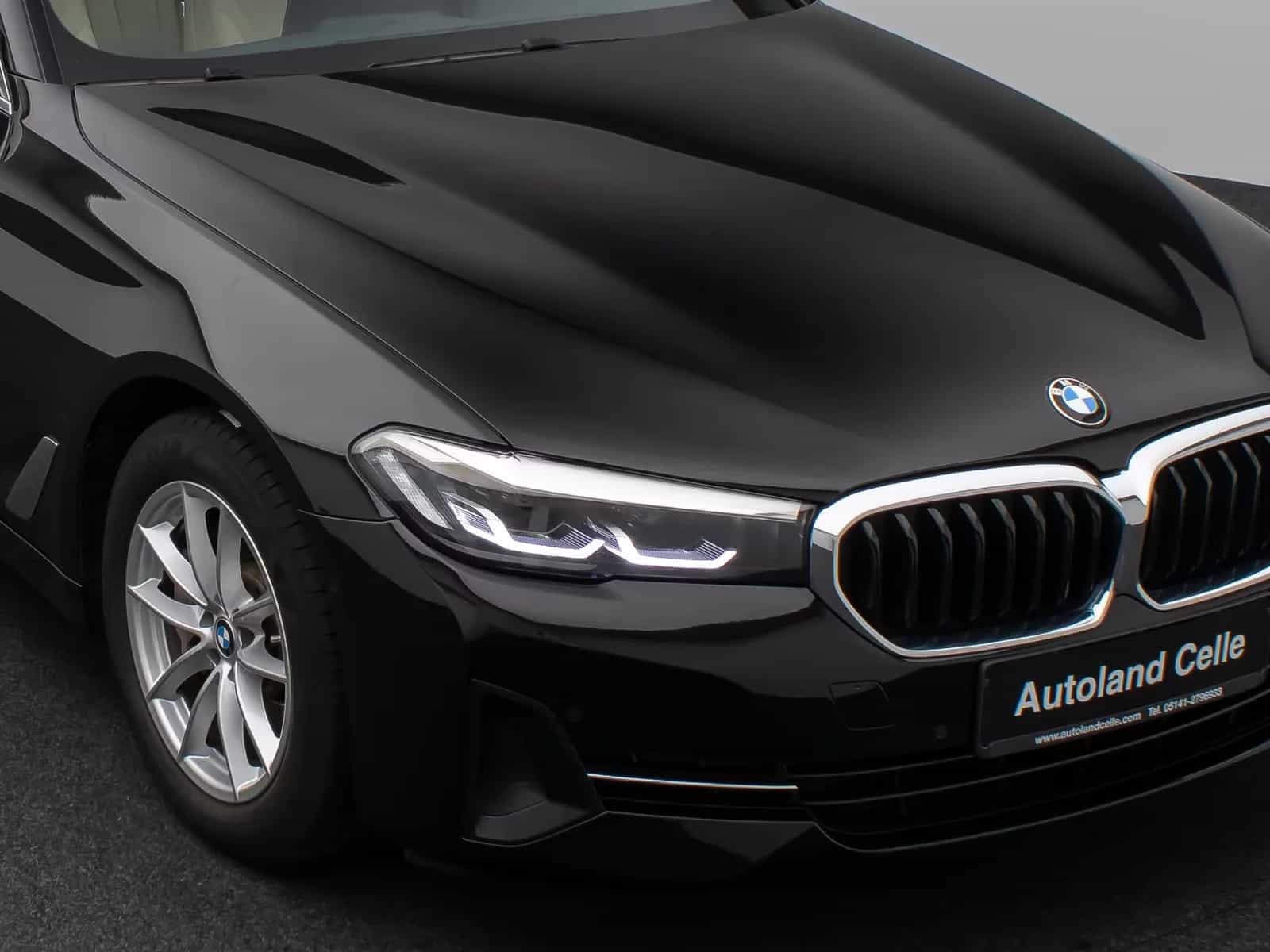BMW 5 Series 12/2021-photo-17