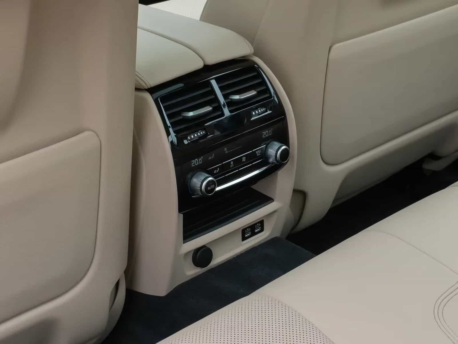 BMW 5 Series 12/2021-photo-26