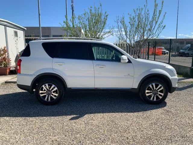 Ssangyong REXTON SSANGYONG REXTON W 2.0 Xdi 4WD A/T Top 05/2014-photo-3