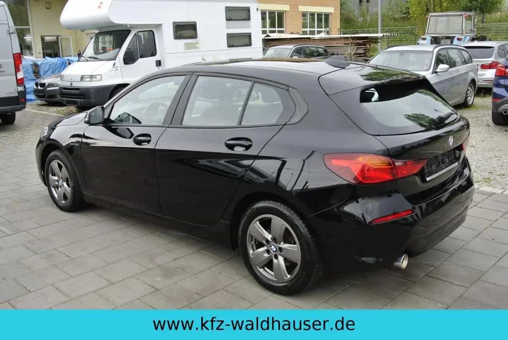 BMW 1 Series 118 i PDC Sitzheizung.... 12/2020-photo-2