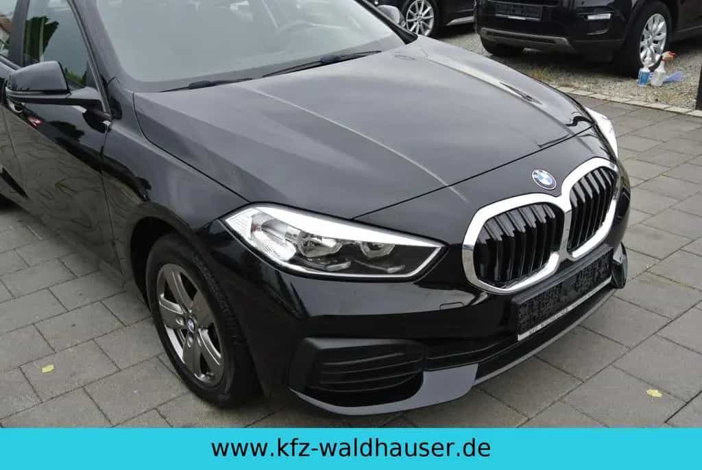 BMW 1 Series 118 i PDC Sitzheizung.... 12/2020-photo-6