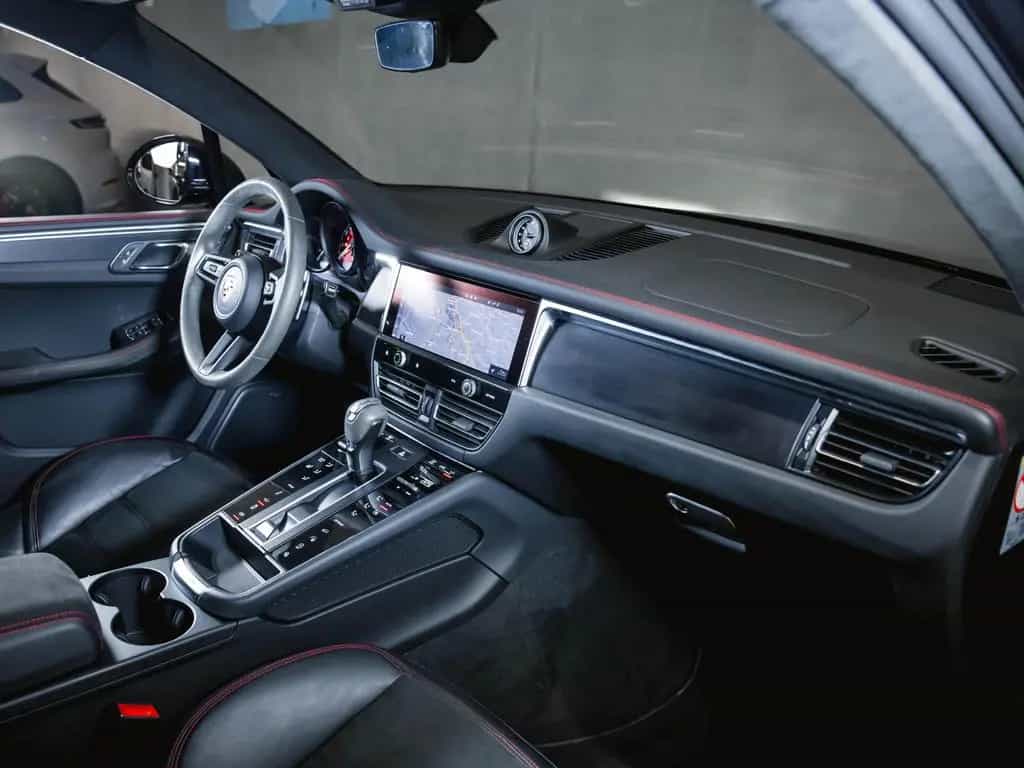 Porsche Macan GTS BOSE Servolenkung Plus 07/2022-photo-19