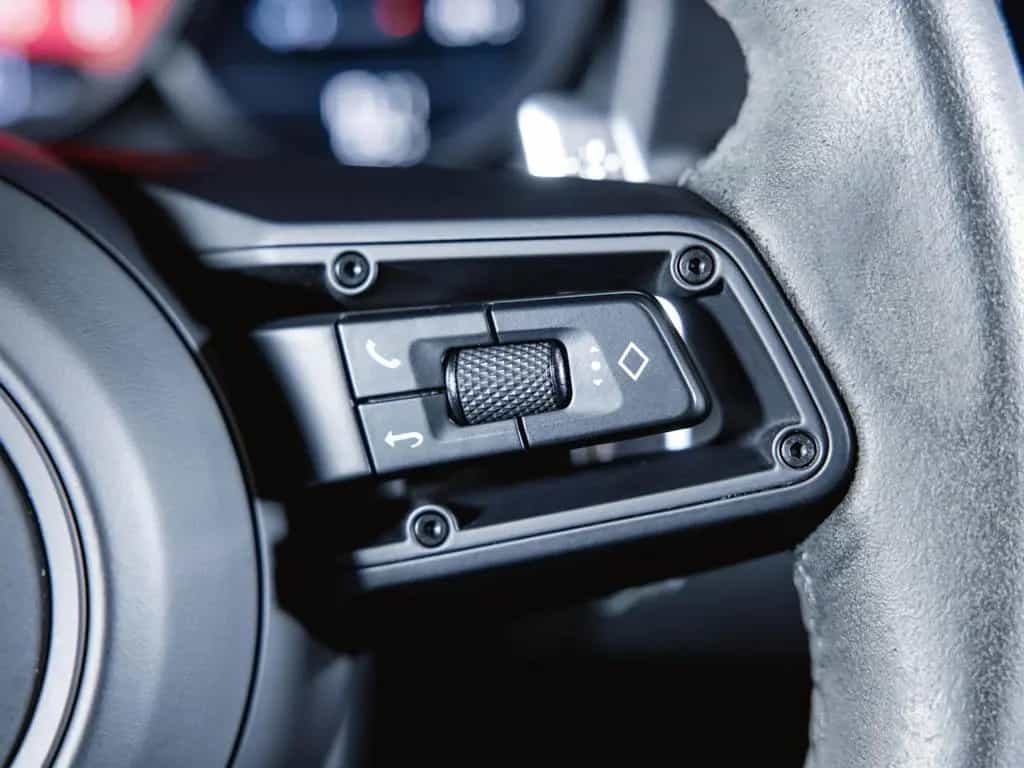 Porsche Macan GTS BOSE Servolenkung Plus 07/2022-photo-32
